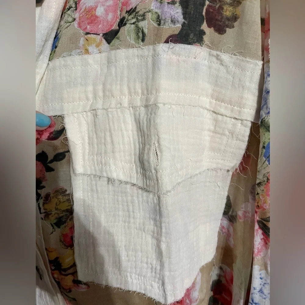 P.o.l Exposed Pockets Floral Shirt In Size Large. - Picture 6 of 13